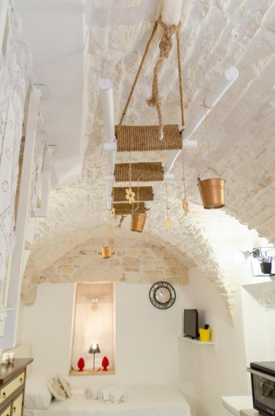 Al Bianco Nido White Stone Apt In Мартіна-Франка Екстер'єр фото